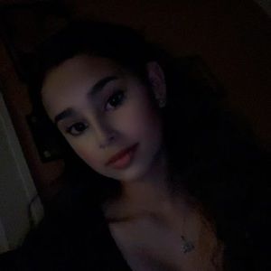 Meet your Posher, Janeirys